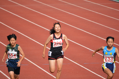 ２年女子100m (17)