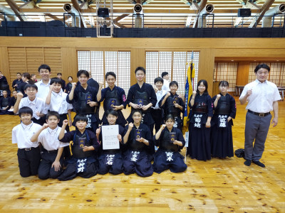 15剣道団体 (70)