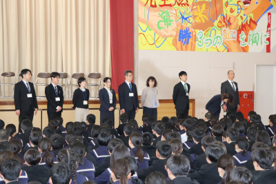 04　学年部紹介 (3)