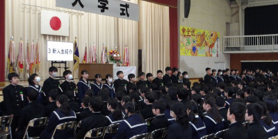02新入生紹介 (3)