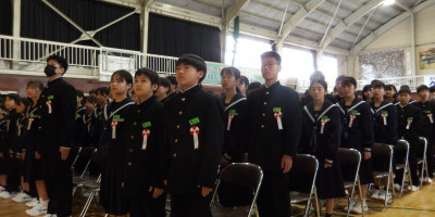 07校歌斉唱 (3)