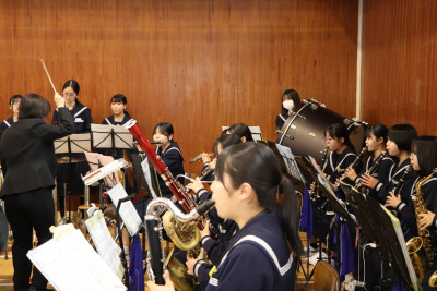 09新入生退場 (5)