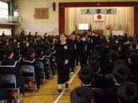 09新入生退場 (45)