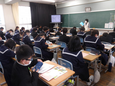 0415　１年生授業 (3)