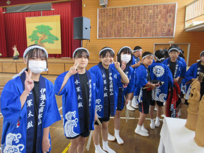 1102　水軍太鼓（演奏前） (3)