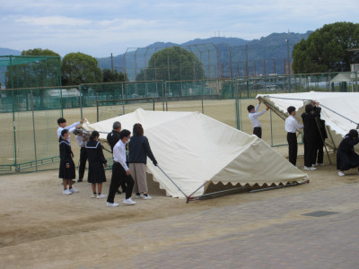 05　テント片付け (1)