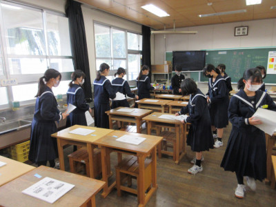 1211入学のしおり作成 (1)