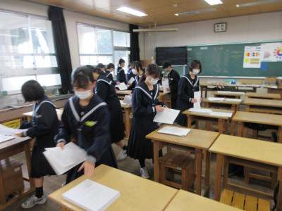 1211入学のしおり作成 (2)