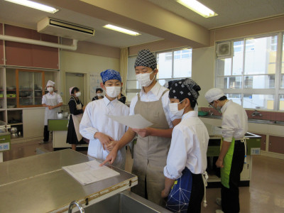 1-2調理実習 (12)