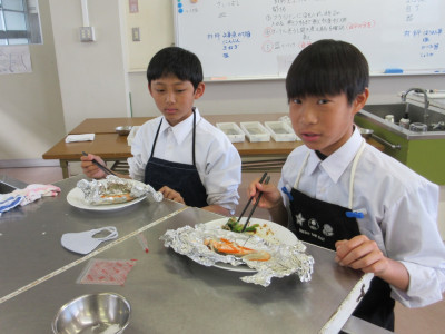 1-2調理実習 (117)