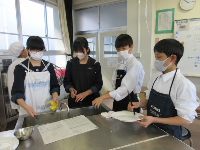 1-2調理実習 (127)